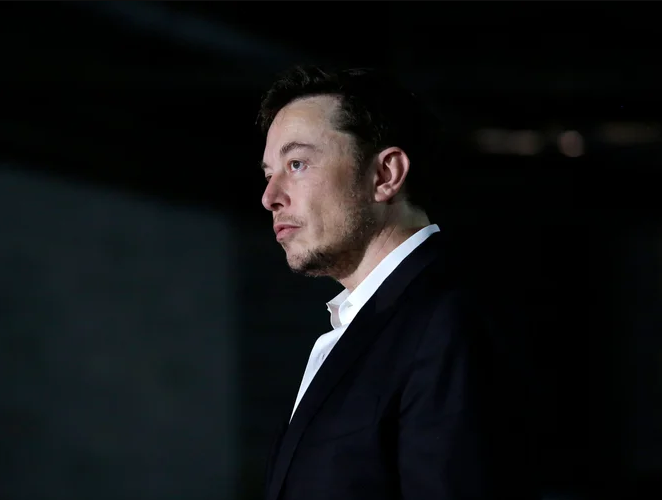 当埃隆·马斯克将苹果公司和OpenAI告上法庭时，一个更大的问题——人工智能偏见——正在逐渐显现